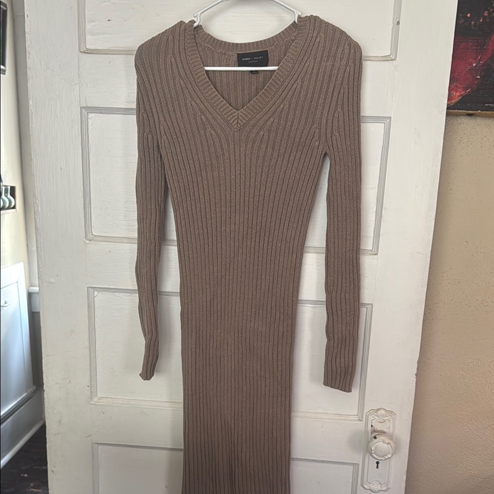 Brown V-Neck Long Sleeve Sweater Dress